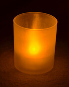 4er Set LED Teelichter im Kunststoffglas in verschiedenen Farben