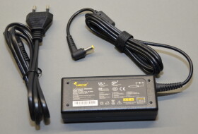 48 Watt Netzteil von Leicke 12 Volt 4 Ampere / 5,5*2,5mm...