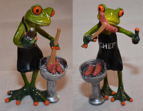 Frosch mit Grill und Grillschürze in zwei verschiedenen Versionen ca. 17cm