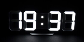 Digitale dimmbare LED Wanduhr mit vier großen...