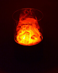 LED Dekofeuer mit Flackerlicht und Sichtglas, batteriebetrieben für Romantik pur