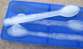 Silikon Eiswürfelform für sechs Eislöffel