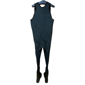 4mm Neopren Warhose mit Profilsohle Gr. 40/41 / Knick im Stiefel