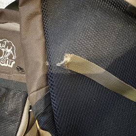 Back Pack de Luxe von Behr mit kleinem Fehler an den Gurten