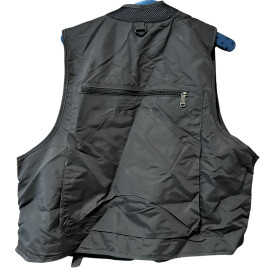 Behr Anglerweste mit vielen Taschen Größe XXXL mit kleinem Fehler am RV