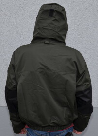 Atmungsaktive Spinn- und Watjacke mit vielen Taschen von Behr/ Gr. M-XXXL